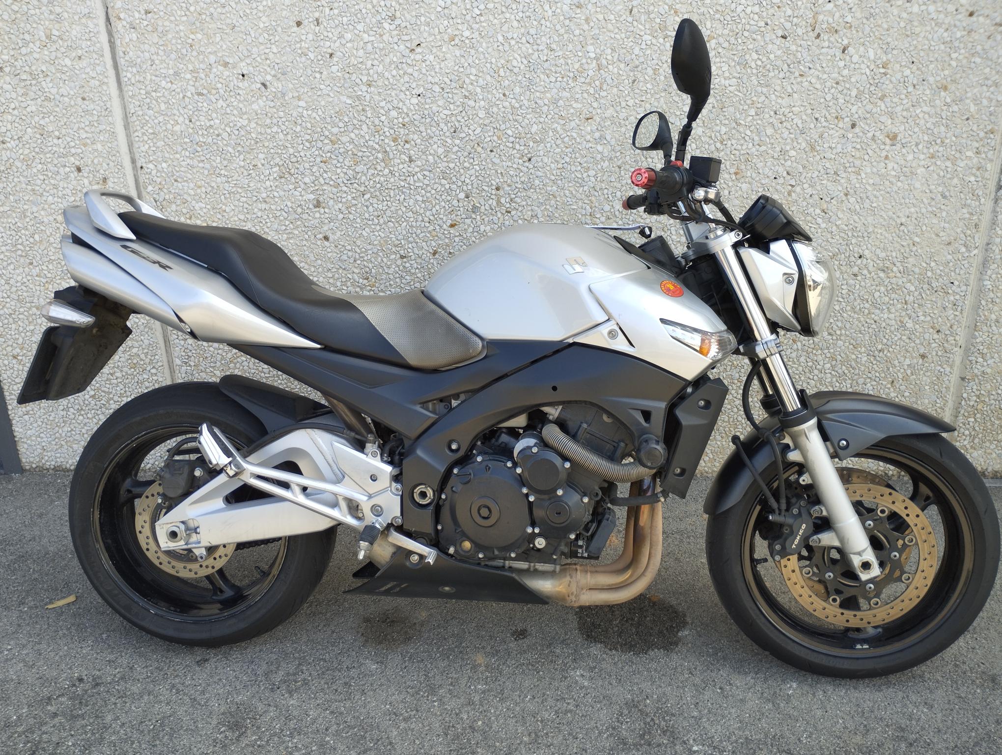 SUZUKI GSR 600( 2.000 €) - Motos Ausió YAMAHA